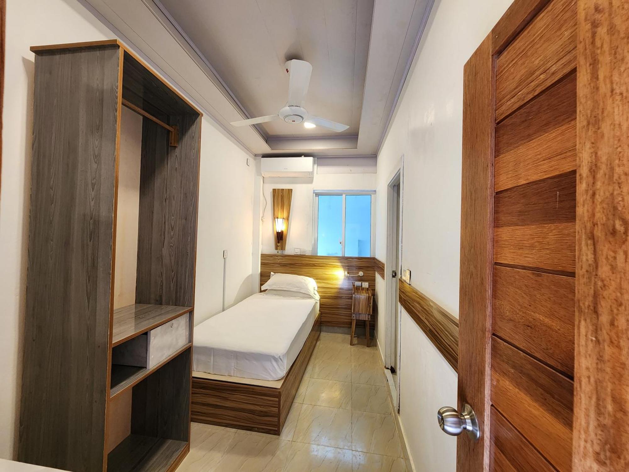 فندق Batuta Maldives Fourson ثولوسدو الغرفة الصورة